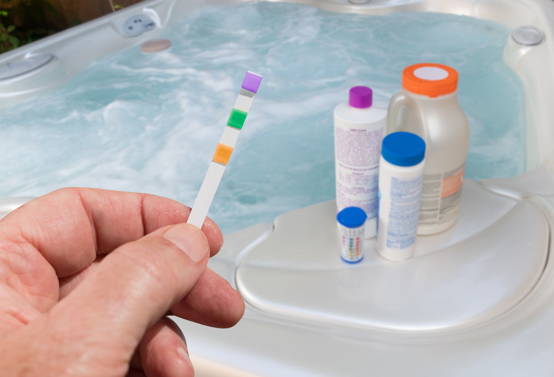 How to Keep Your Hot Tub Safe With the Correct Hot Tub Chemistry