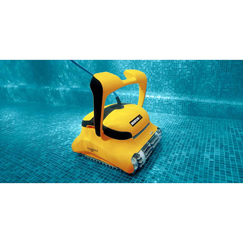 Dolphin Wave 80 Commercial pool cleaner